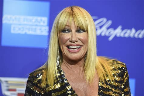 Top Surgeon Says Suzanne Somers Did Not ‘regrow Missing Breast