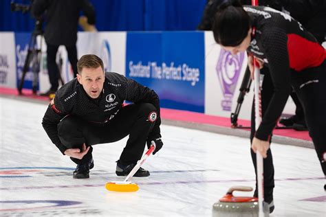 Curling Canada Scotland Tops Canada