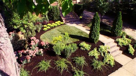 Put rubber garden edging along your beds. Front Yard Landscaping Ideas | DIY