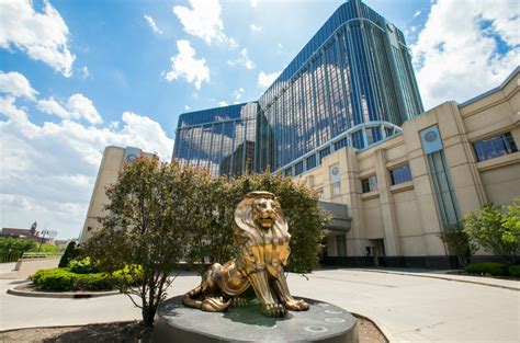 Betmgm sportsbook promo code and review. MGM Grand Detroit 'Sportsbook' Shows State Is Ready For ...