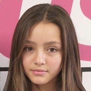 Lily Mabel Chee Nuala Chee Height Weight Age Body Statistics