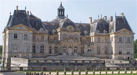 Chateau Vaux Le Vicomte Historical Architecture Century Hotel