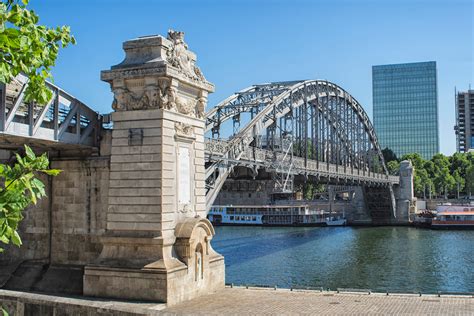 Use them in commercial designs under lifetime, perpetual & worldwide rights. Blog The bridges crossing the River Seine