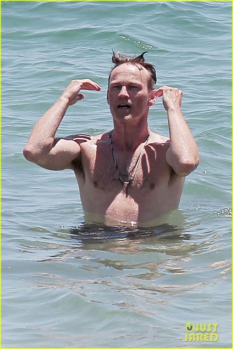 Anna Paquin Celebrates Nd Birthday With Shirtless Hubby Stephen Moyer