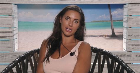 Love Island Fans Say Jess Deserves More After Dom Tells Her He Likes Her Better When Shes Naked