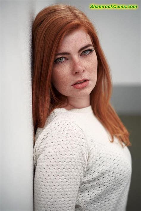 beautiful redheads and freckle girls on twitter like and retweet if you love her redheads