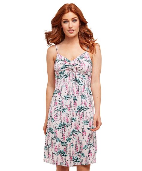 Pretty Pink Summer Dress This Gorgeous Strappy Dress Is Full Of