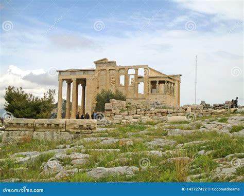 El Templo Griego Iónico Antiguo De Erechtheion En La Acrópolis De
