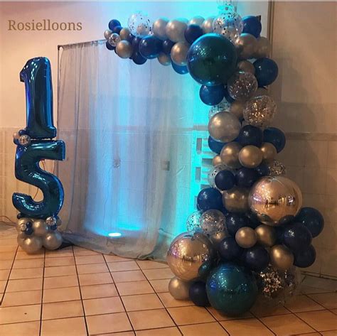 Pin De Na Na Stayhazel En Balloon Garland Decoraciones De Fiesta Azul Decoraciones De Globos