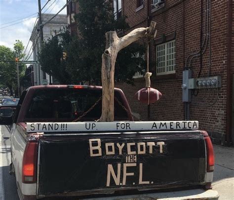 One Photo Clearly Illustrates How Maga Really Feels About Black Nfl