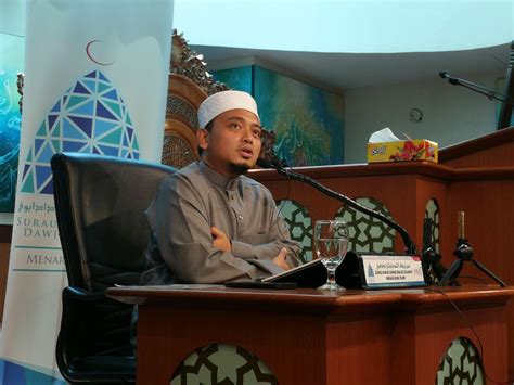 Kuliah Zohor Perdana Bersama Ustaz Wadi Anuar Surau Wakaf Ahmad