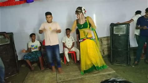 বিয়ে বাড়িতে উরাধুরা নাচ Bangla Song Youtube