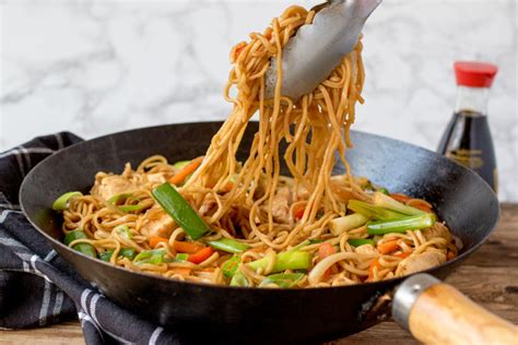 Throw It All In Chicken Chow Mein Recipe