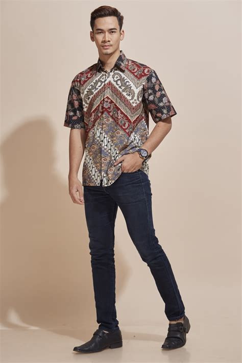 Fesyen Baju Batik Lelaki Moden Kemeja Lelaki Corak Batik Bunga Flora Baju Fesyen Moden Men