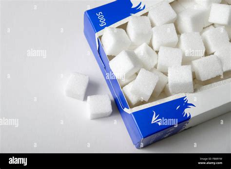 White Granulated Sugar Cubes Lumps Stock Photo Alamy