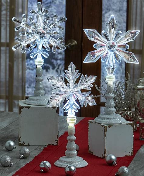 Pin By Ariel Sloan On Christmaswinter Blue Christmas Decor