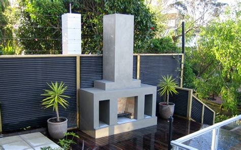 Thankfully, modern built in grills will have different burners to help you create a masterpiece of meat. Handmade outdoor fireplaces by Alfresco Fires | Lisa Cox ...