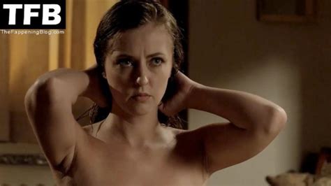Katharine Isabelle Nude And Sexy Collection 31 Photos Thefappening