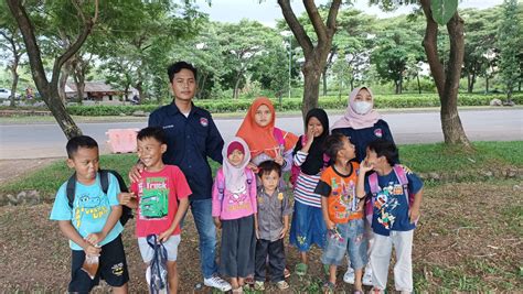 Bimbingan Belajar Untuk Anak Anak Jalanan › Yayasan Lazuardi Indonesia