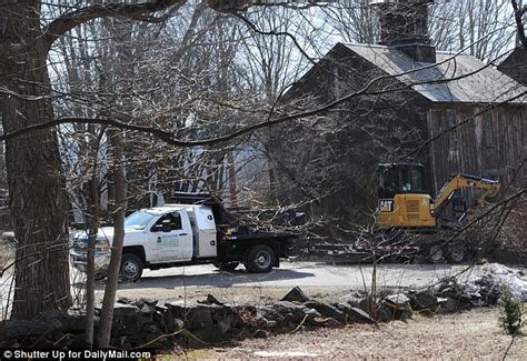 Cosby, 80, camille, his wife of 54 years, and their remaining children, erika, 52, erinn, 51, and evin, 41, all remained out of sight for the funeral. Bill Cosby's daughter buried next to her murdered brother ...