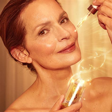 The Benefits Of Face Oil For Mature Ageing Skin How To Use Charlotte Tilbury Charlotte