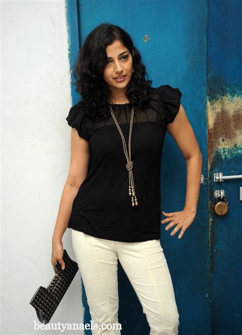 Rock Star Hindi Of Powers Very Hot Actress Nishanthi Photo Shoot