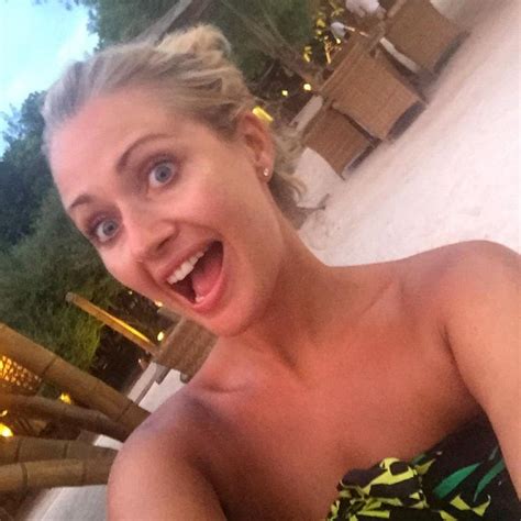 Hayley Mcqueen Leaked Nude Photos — This Tv Host Showed