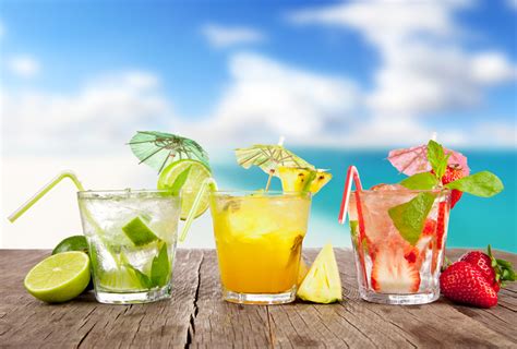 21 Refreshing Summer Cocktails