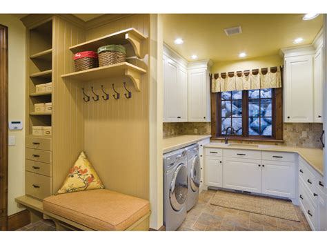 Great Laundry Mud Room Layout In Mudroom Laundry Room Laundry