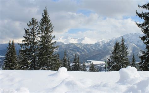 1920x1200 Resolution Mountains Snow Tatra Mountains 1200p Wallpaper