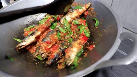 Cara mudah memasak pindang ikan patin, resep rumah dari keluarga nur khafidzah. Resep Ikan Pindang Sabal Kemangi - YouTube