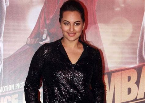 Sonakshi Sinha Says No To Bikini