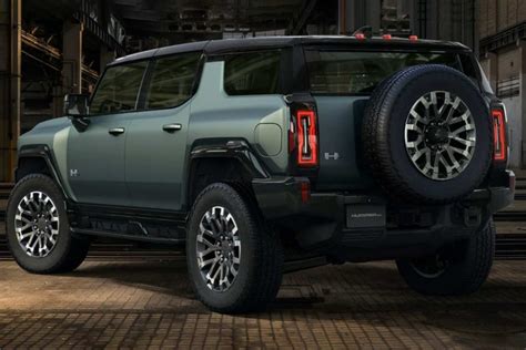 Gmc Hummer Ev Suv Unveiled Will Be On Sale In 2024 Autobics