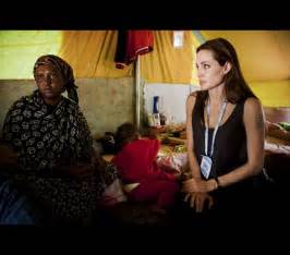 O Trabalho Humanitário De Angelina Jolie Em Fotos Sapo Lifestyle