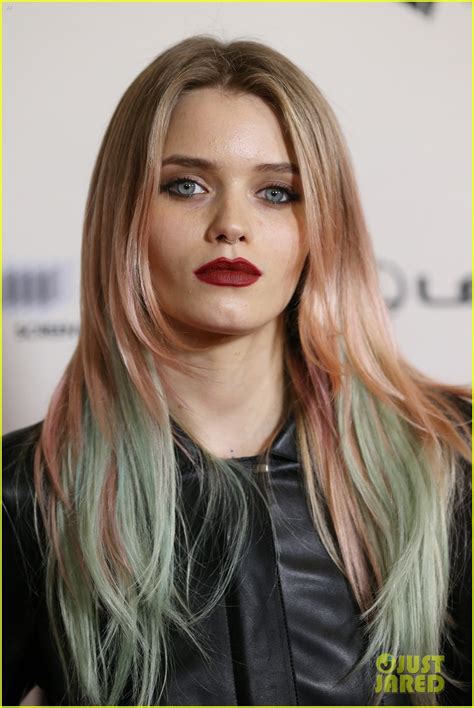 Mad Maxs Abbey Lee Kershaw Debuts New Blue And Pink Hair Photo 3413459