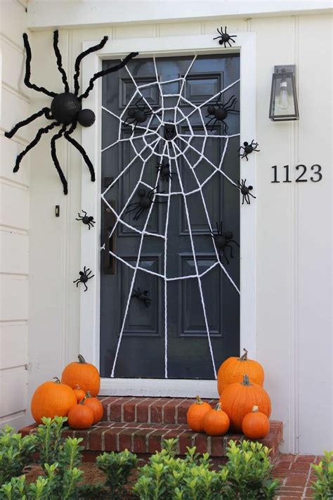 Spider Web Door Via Catch My Party Frighteningly Fabulous Halloween