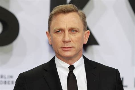 How Tall Is Daniel Craig Daniel Craig Height Age Weight And Much
