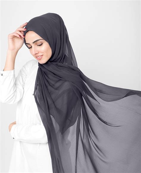 Nine Iron Grey Polychiffon Hijab Hijab Fashion Photography Poses