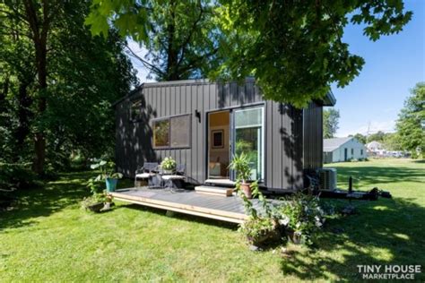 Architect Tiny House With Amazing Interior For 89999