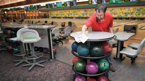 Guidelines Released For Reopening Tennessee Bowling Alleys Arcades