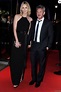 Charlize Theron et son compagnon Sean Penn à la Première du film Gunman ...
