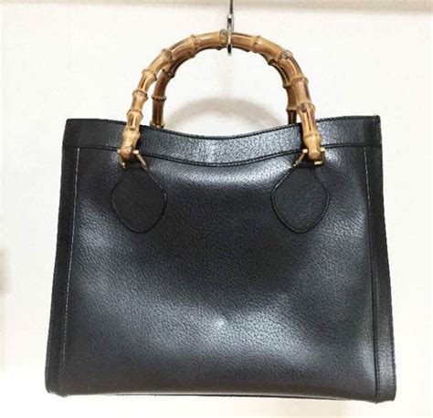 Gucci Vintage Bamboo Handles Black Pebble Leather Tote Handbag Couro