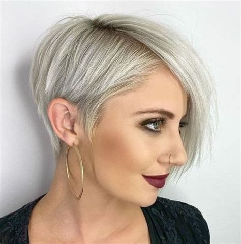 Top 12 Pixie Haircuts For Fat Faces And Double Chins 2022