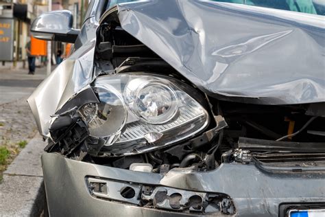 Learn about the conditions when cars are considered a total loss when filing an auto accident claim with geico. Best Auto Insurance Settlements for Totaled Cars Updated 2019 - Insurify