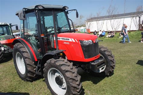 Avis Mf 3645 V S F De La Marque Massey Ferguson Tracteurs Agricoles