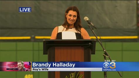 Roy Halladays Wife Brandy Fights Tears Sharing Moments About Late