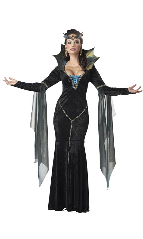 Evil Queen 1 By F M Alvarez On Deviantart Costumes For Women Evil