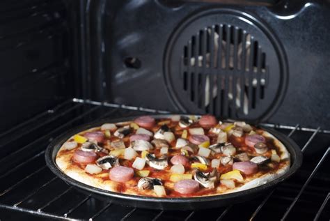Comment Cuire Une Pizza Au Four Chaleur Tournante