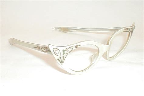 vintage 50s 60s catseye glasses pearl white with rhinestones