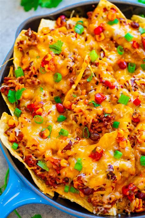Loaded Beef Skillet Nachos Averie Cooks Easy Meals Mexican Food Recipes Easy Skillet Meals